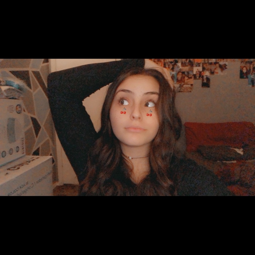 Meet your Posher, Hannah